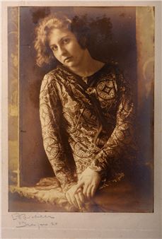 » Portrait de Nina Kandinsky » - Elfriede Reichelt