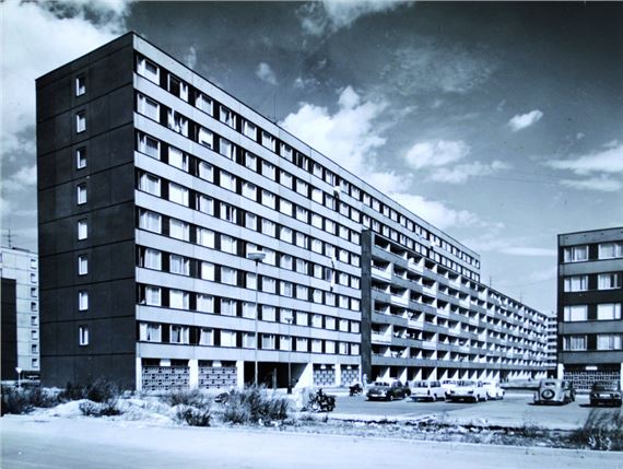 Nekonečno by Oldřich Škácha, 1975