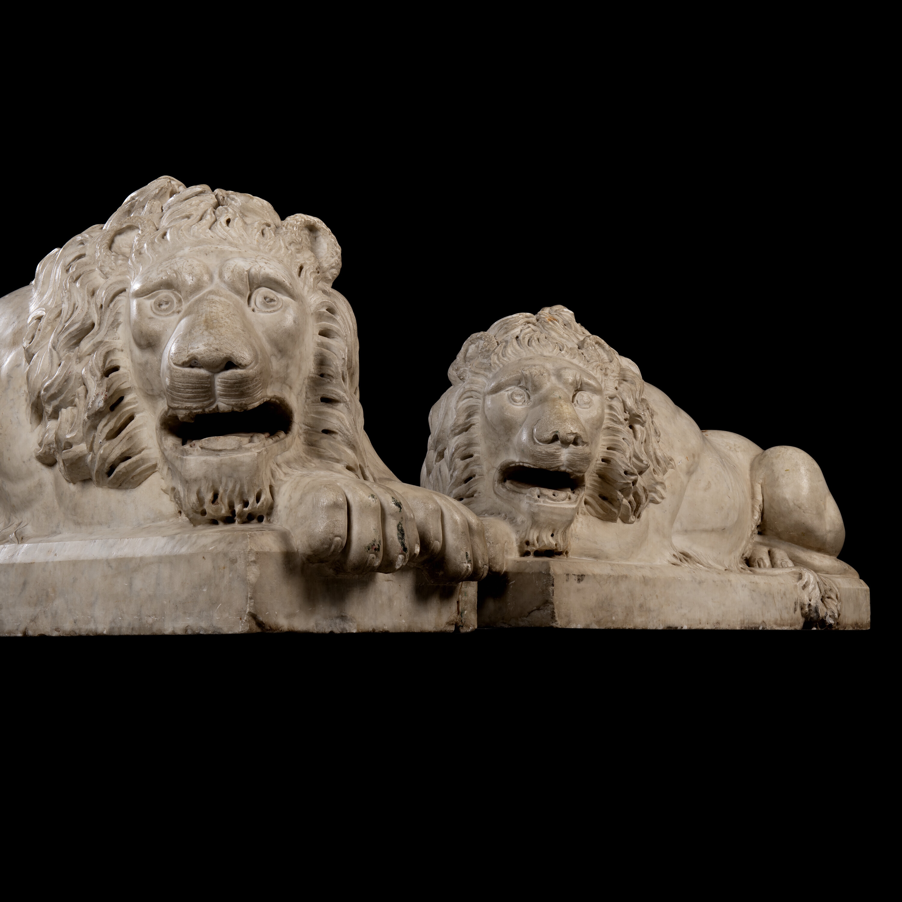Antonio Canova | A pair of recumbent lions (19th Century) | MutualArt