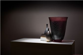 ONLINE: Elegant Dedications: Selections of Female Artist works by Ippodo Gallery in Celebrating Girls Festival - Ippodo Gallery