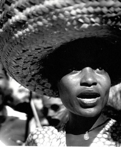 Pierre Verger | Straw hat, Salvador de Bahia, Brazil, ca. 1940 (1989 ...