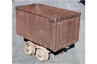 Fans of Western Americana Flock to Holabirds Western Trails & Treasures Premier Auction