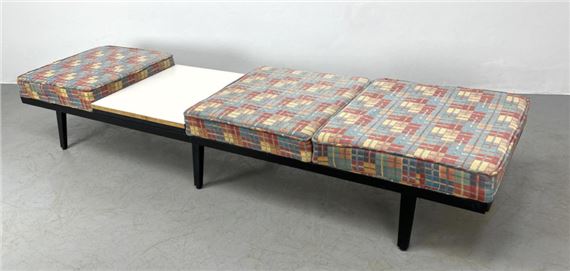 GEORGE NELSON Long Bench. HERMAN MILLER Steel Frame. interchangeable s by Herman Miller