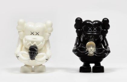 KAWS | Kaws X Bounty Hunter Skull Kun (White/Black) | MutualArt