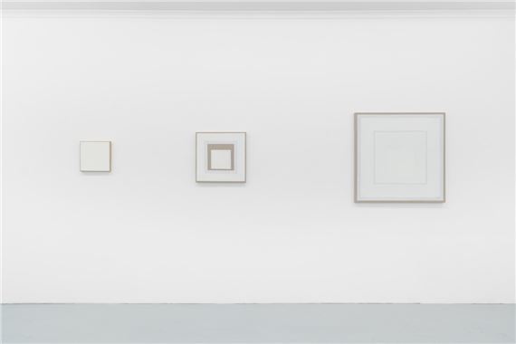 Danica Firulovic: The White Square - Galerie pompom