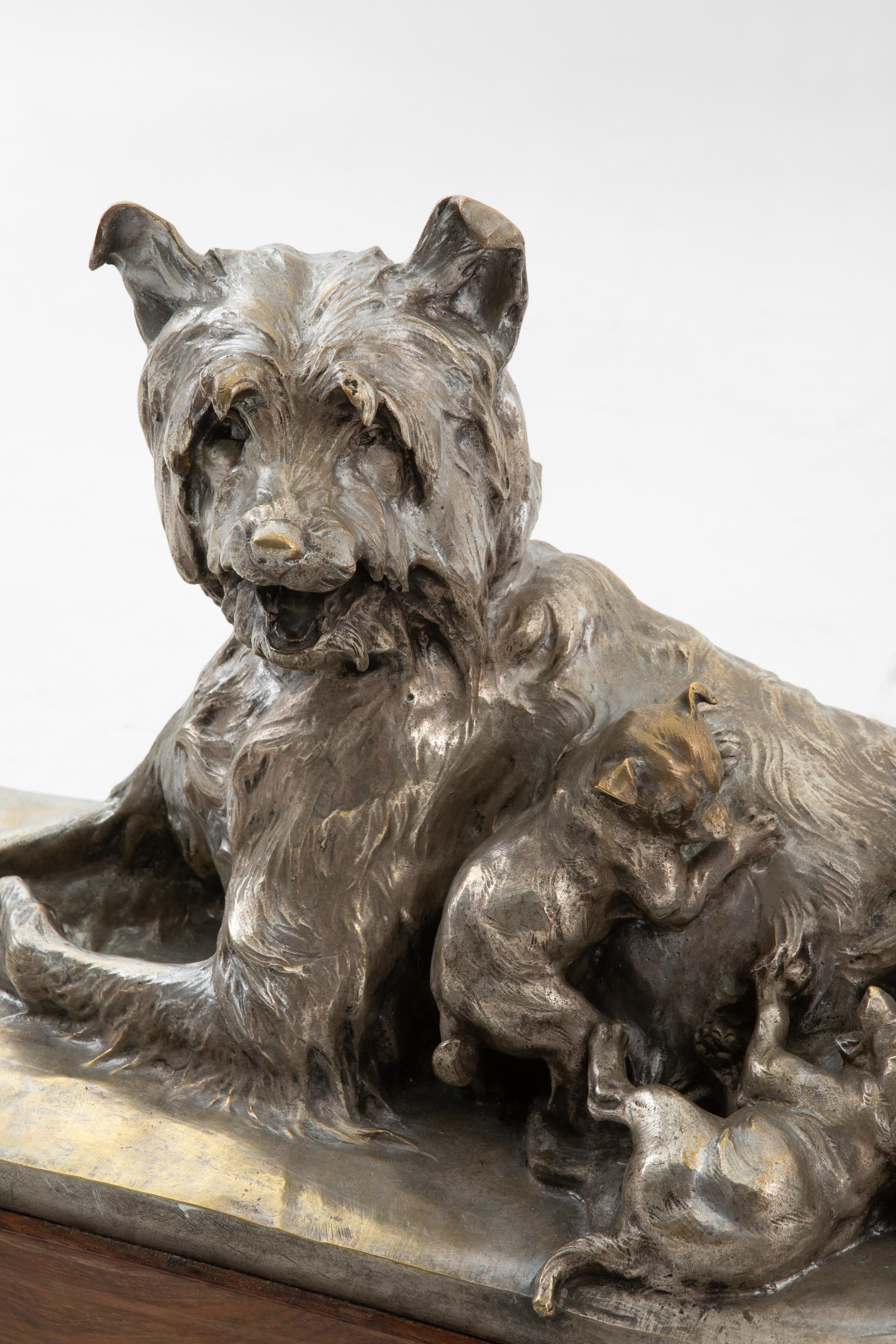 Artwork by Charles Paillet, Dog with two puppies, Made of Bronze, silver