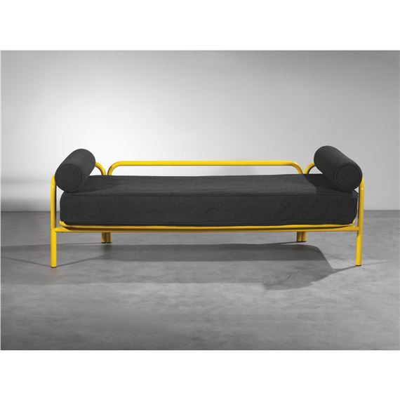 Gae Aulenti | «LOCUS SOLUS» DAY BED (1970) | MutualArt