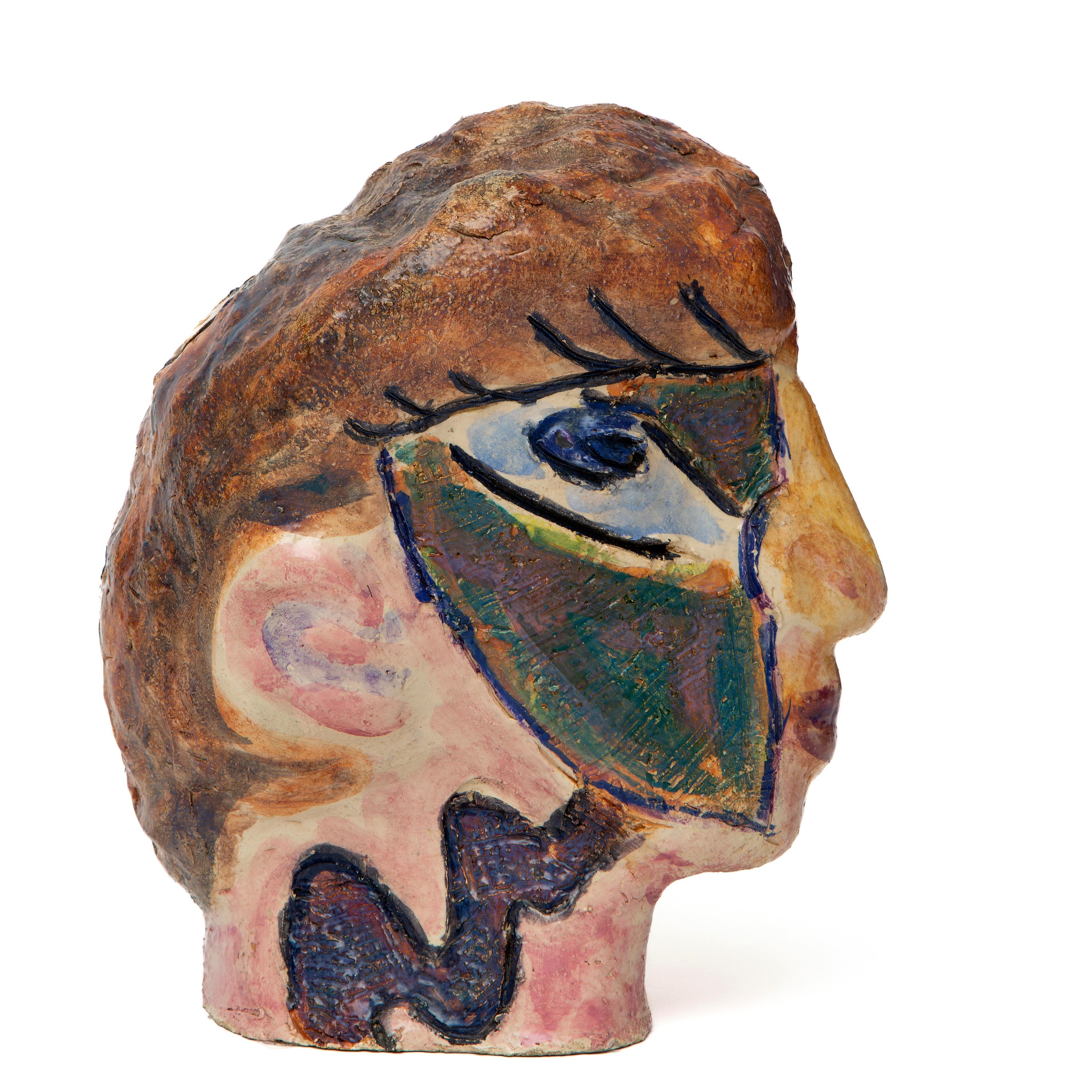 Artwork by Alphons Freijmuth, Slakkenhuis (Snail Shell), Made of painted and glazed ceramic