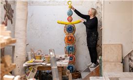Artwork that will be UK’s tallest ceramic sculpture takes shape in Devon