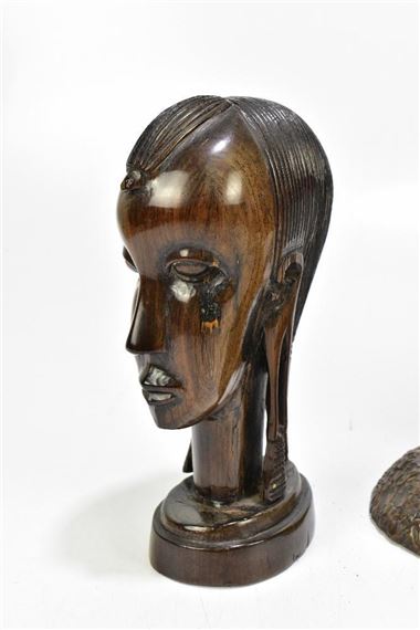 Robert Glen | Giant of the African Plains | MutualArt