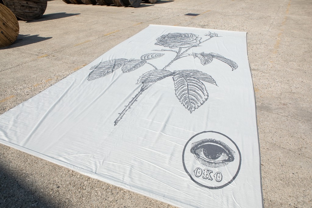 Artwork by Marina Mesar, UNTITLED, Made of canvas