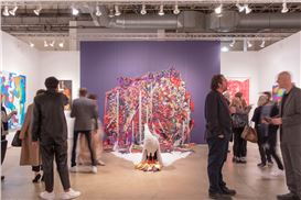 Expo Chicago Is Back at Navy Pier for 9th Edition