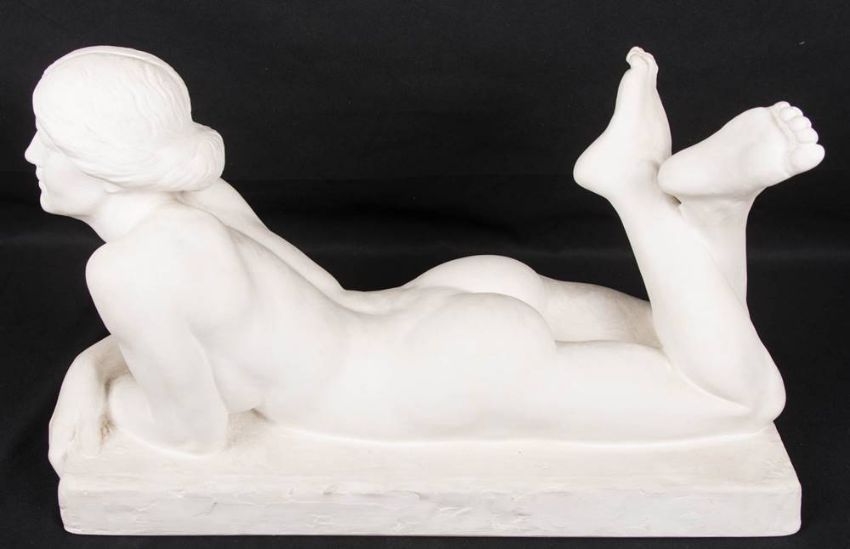 Artwork by Karl August Donndorf, Liegende