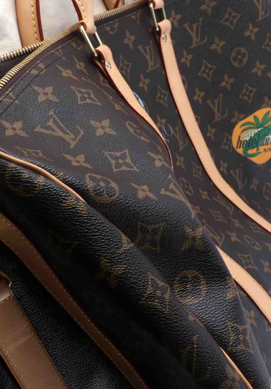 Sold at Auction: Louis Vuitton, Louis Vuitton Blue Taiga Leather