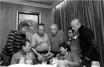 “Do Something Different”: The Student Photography Association of CAFA in the Late 1980s