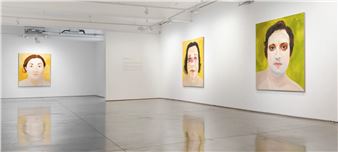 Victoria Cantons: People Trust People Who Look Like Them - Flowers, London (Kingsland Road)
