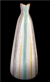 Váza - Gyöngyi Kerezsi