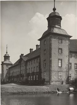 ”Corvey, Schloss an der Weser”. - Sabine Renger