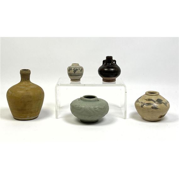 Inventory 5pc Antique Chinese Porcelain Small Vases, Sung Celadon