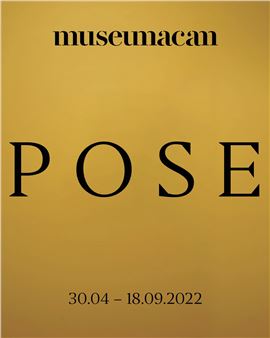 Pose - Museum MACAN