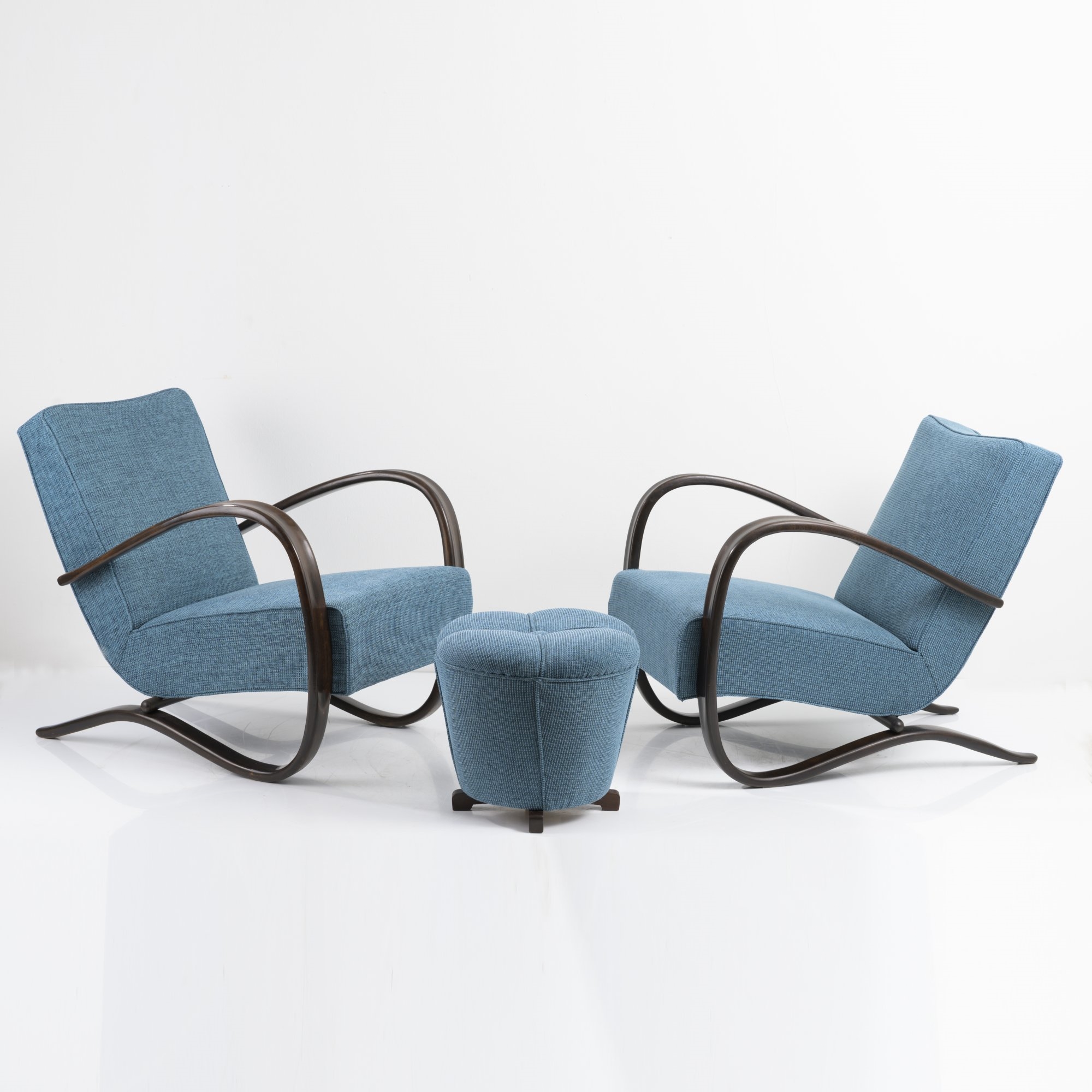 Artwork by Jindrich Halabala, 2 'H 269' easy chairs and ottoman, Made of black, grey
