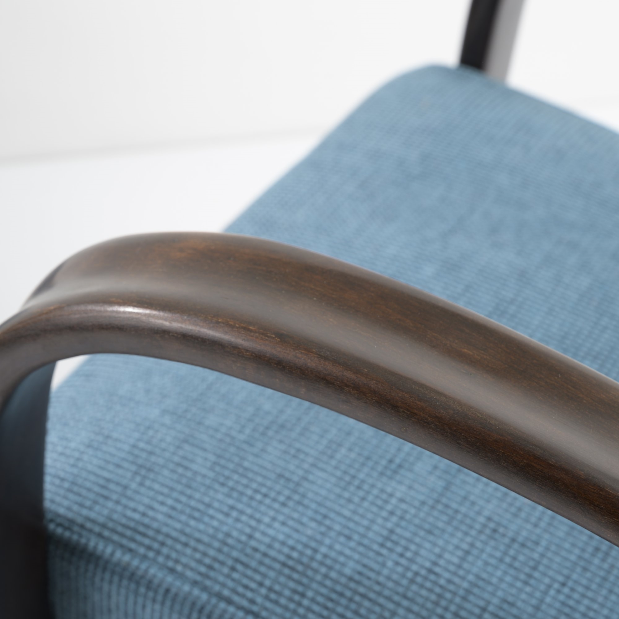 Artwork by Jindrich Halabala, 2 'H 269' easy chairs and ottoman, Made of black, grey