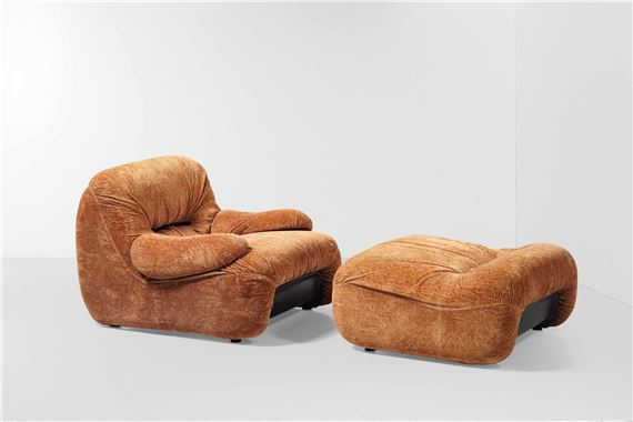 Poltrona e pouf mod. Malù, 1969