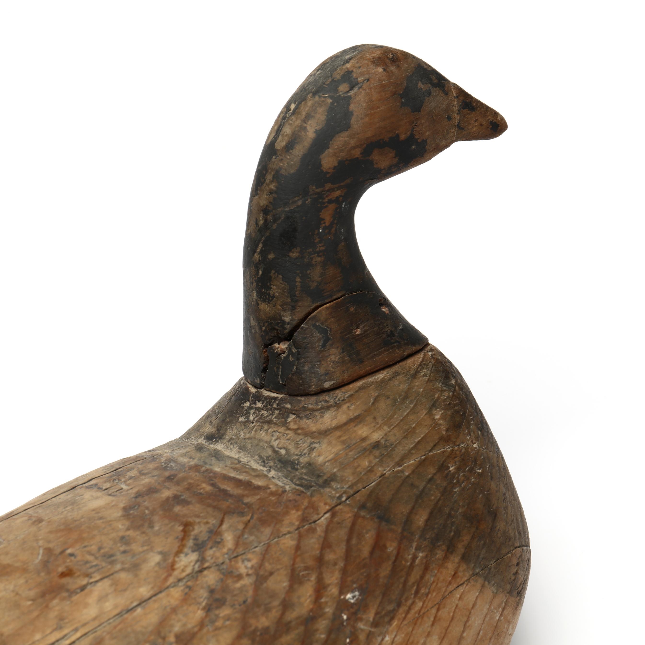 Artwork by Frank Gaski, Brant, Made of carved and painted wood