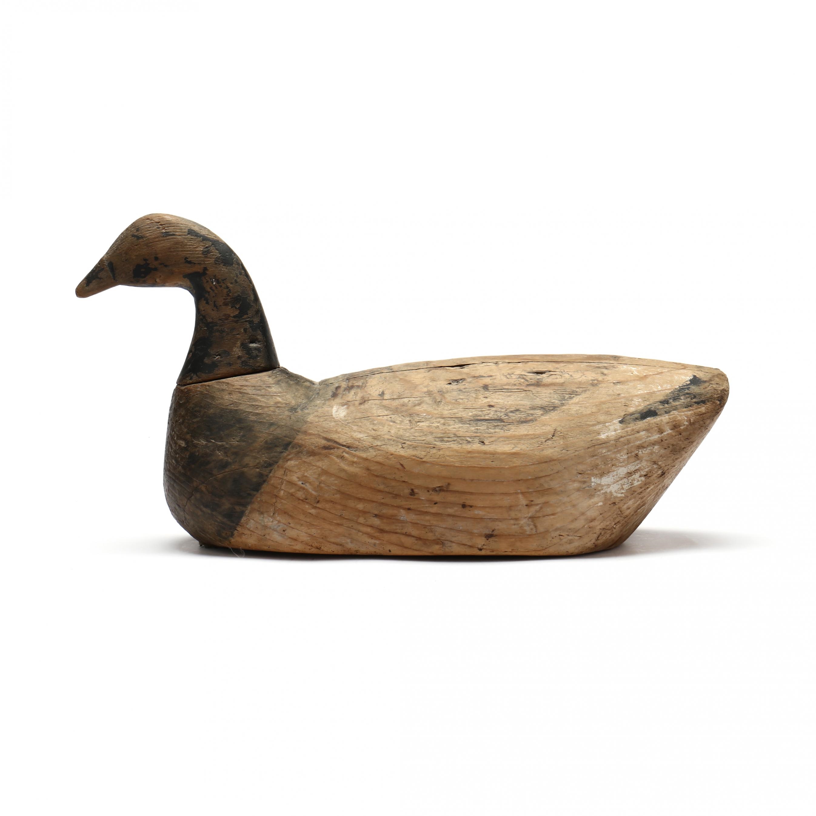 Artwork by Frank Gaski, Brant, Made of carved and painted wood