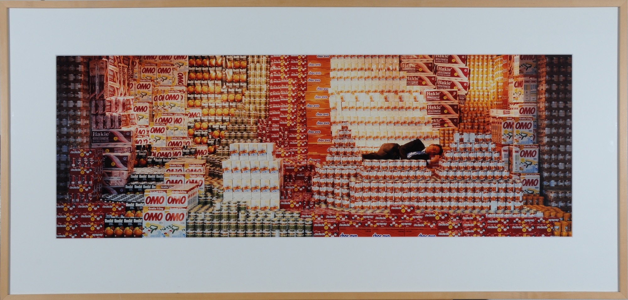 Artwork by Christoph Rütimann, Der grosse Schlaf, Made of C print