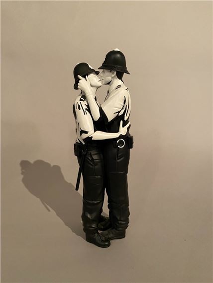 【海外限定】Mighty Jaxx-Banksy Kissing Coppers