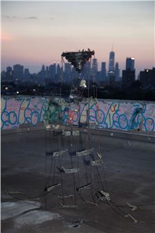 Clueless Agency: Inside a Wormhole of an Overripe Apple (The Hangman’s Song) at No Moon New York