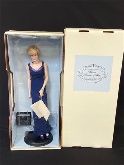 Franklin Mint | Princess Diana Franklin Mint Doll With Original Box: Blue  dress | MutualArt