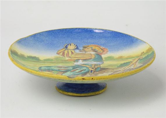 : Earthenware bowl on foot of circular form decorated with a lansquenet drinking