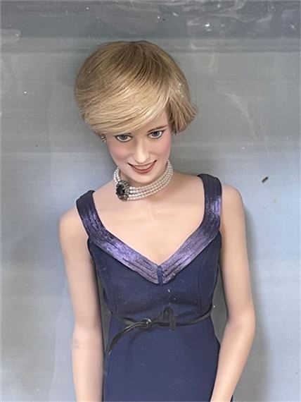 Franklin Mint | Princess Diana Franklin Mint Doll With Original Box: Blue  dress | MutualArt