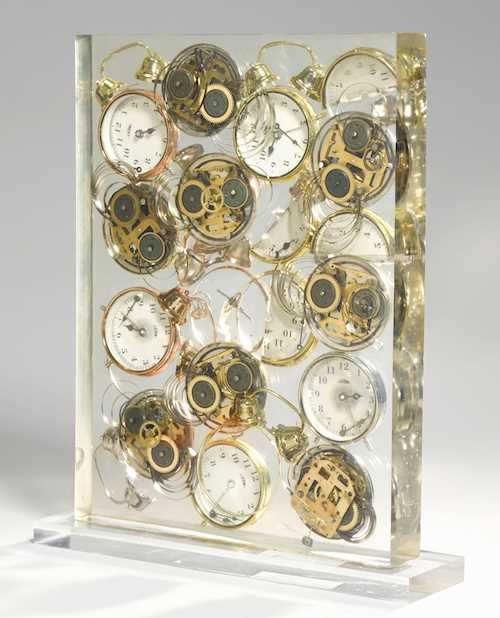 Artwork by Fernandez Arman, Weckern - Alarm clock, Made of resin in plexiglass