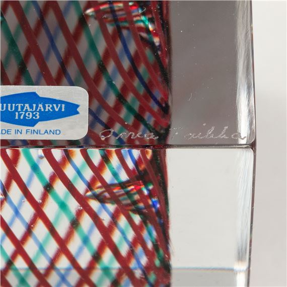 Oiva Toikka | Annual cube, Nuutajärvi (1994) | MutualArt