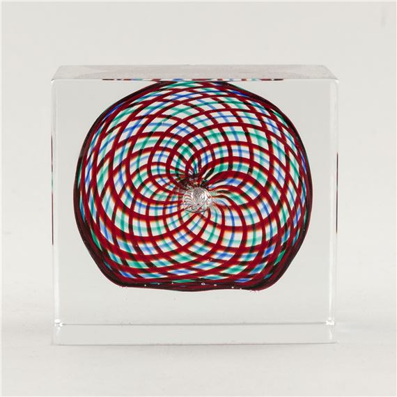 Oiva Toikka | Annual cube, Nuutajärvi (1994) | MutualArt