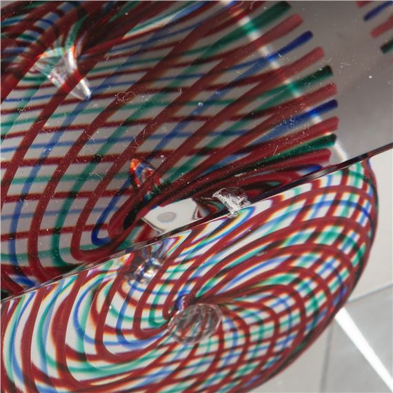 Oiva Toikka | Annual cube, Nuutajärvi (1994) | MutualArt