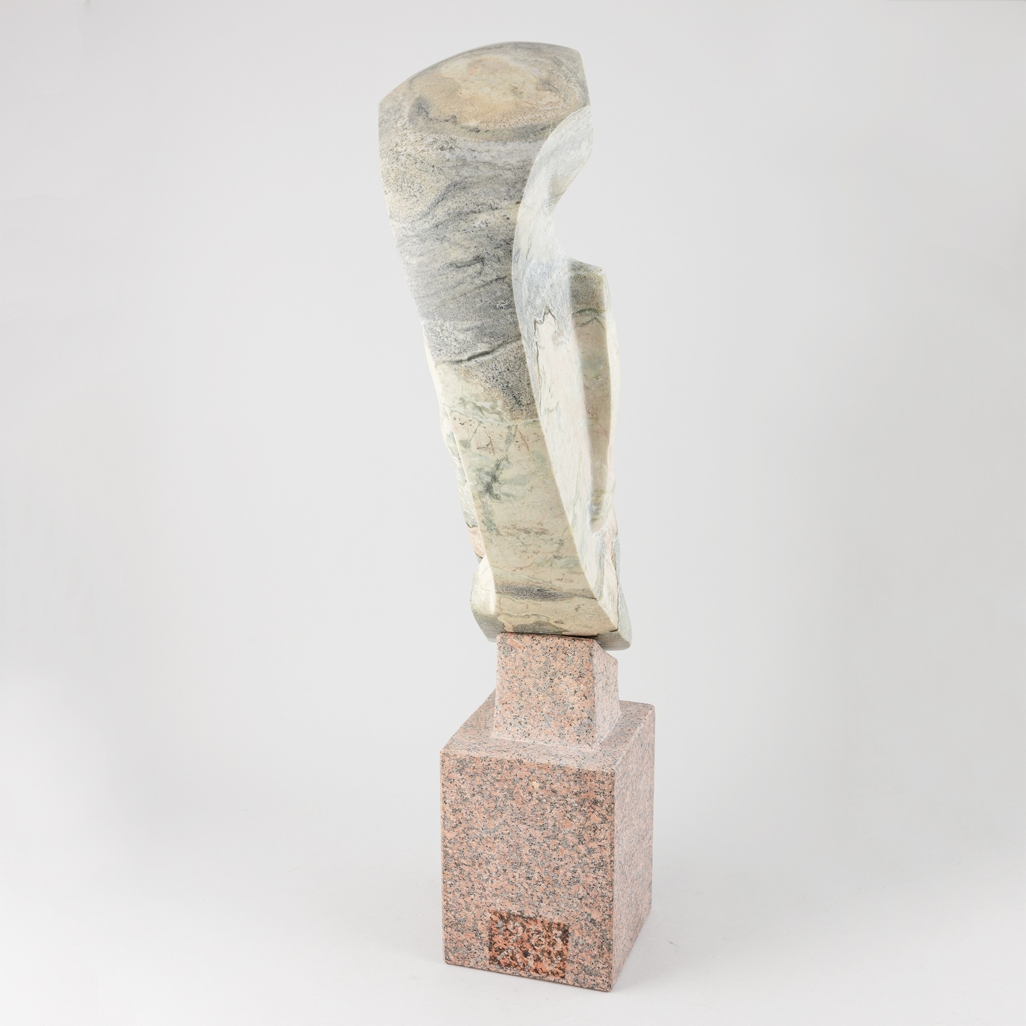 Artwork by Ari Virtanen, Aamu (Morning), Made of marble and pedestal granite