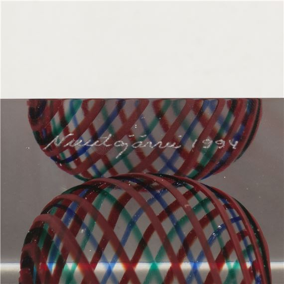 Oiva Toikka | Annual cube, Nuutajärvi (1994) | MutualArt