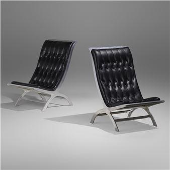 Maximilian lounge chairs, pair - John Vesey