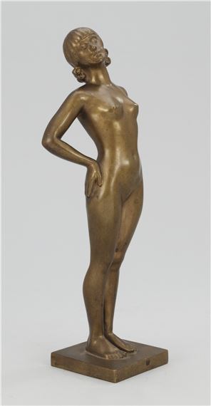 Stående kvinna by Carin Nilsson