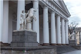 New St Petersburg Fair Launches During Art Basel as Russia’s Art Scene Copes with New Reality