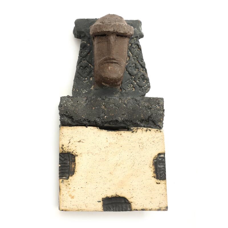 Artwork by Niels Helledie, Christ, Made of stoneware relief