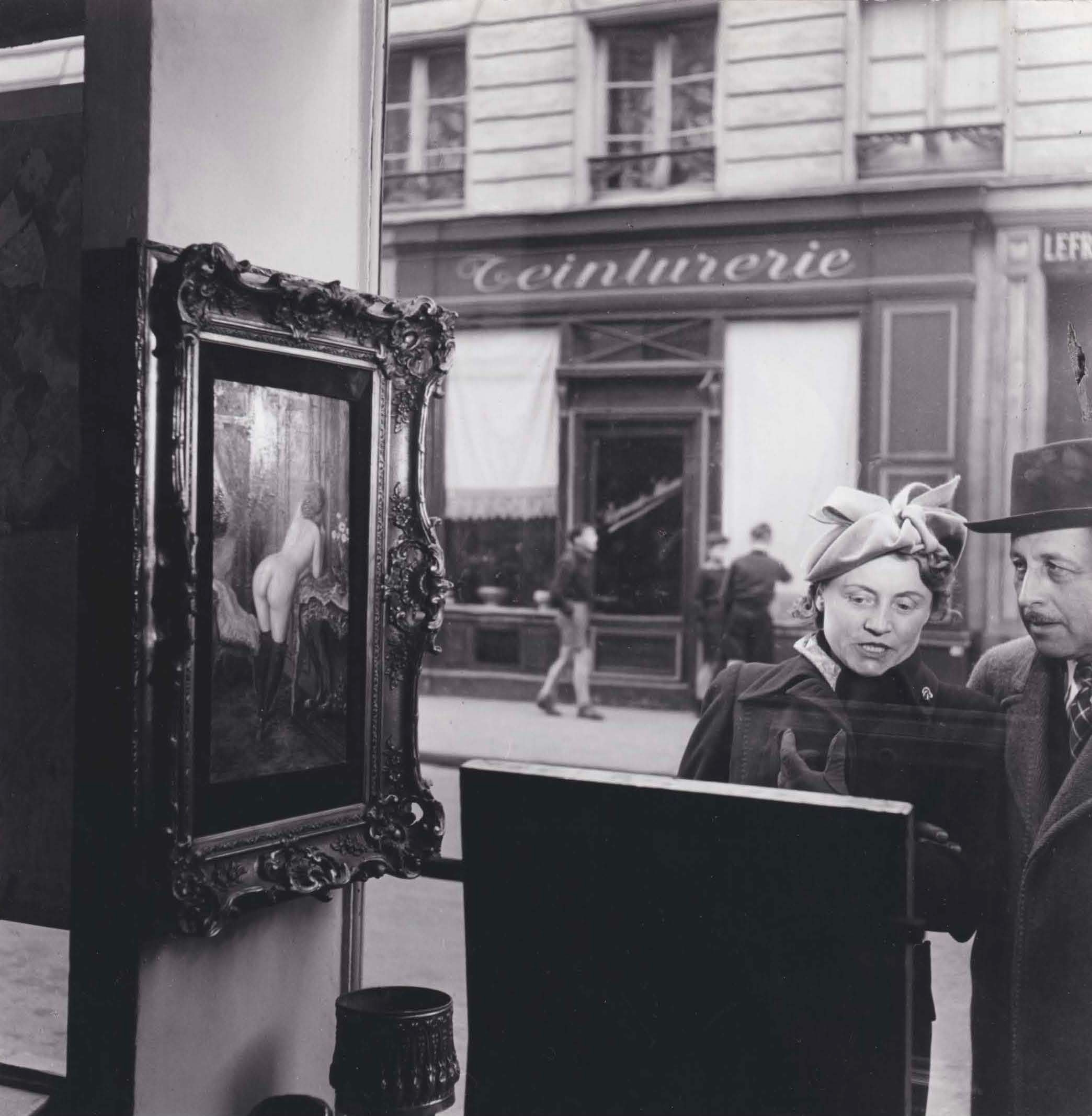 Artwork by Robert Doisneau, Un Regard Oblique, Made of Gelatin silver print