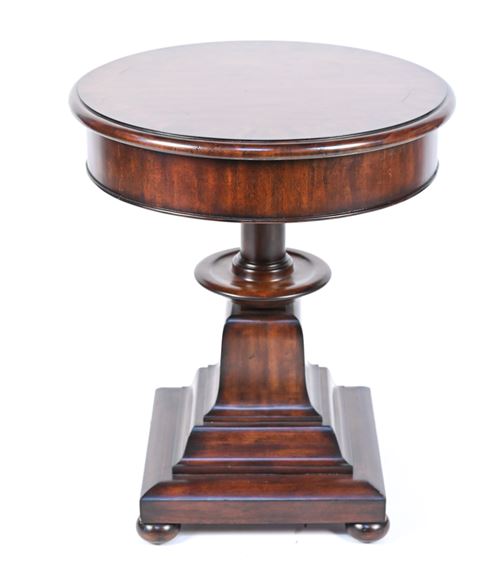 Ralph Lauren | ANGLESEY SIDE TABLE | MutualArt