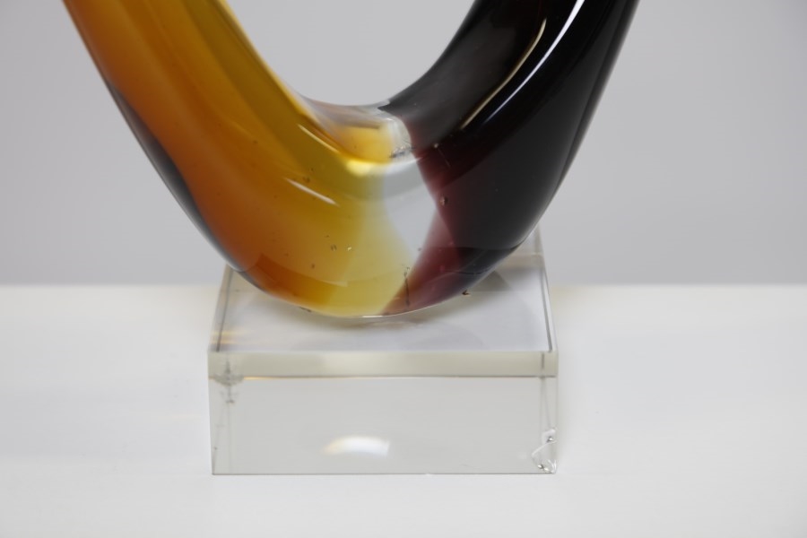 Ezio Rizzetto | Sculpture | MutualArt