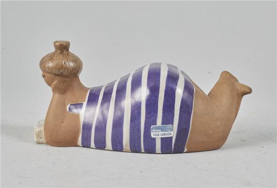 置物 ABC flikor  Beata  by Lisa Larson Lisa Larson, a 'Beata' stoneware figurine, from the series
