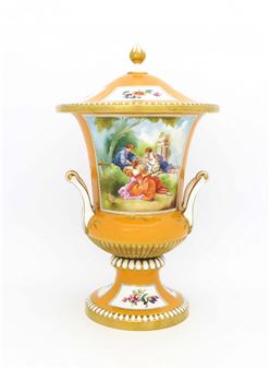 A large Campana urn vase and cover - R.A. Shufflebotham